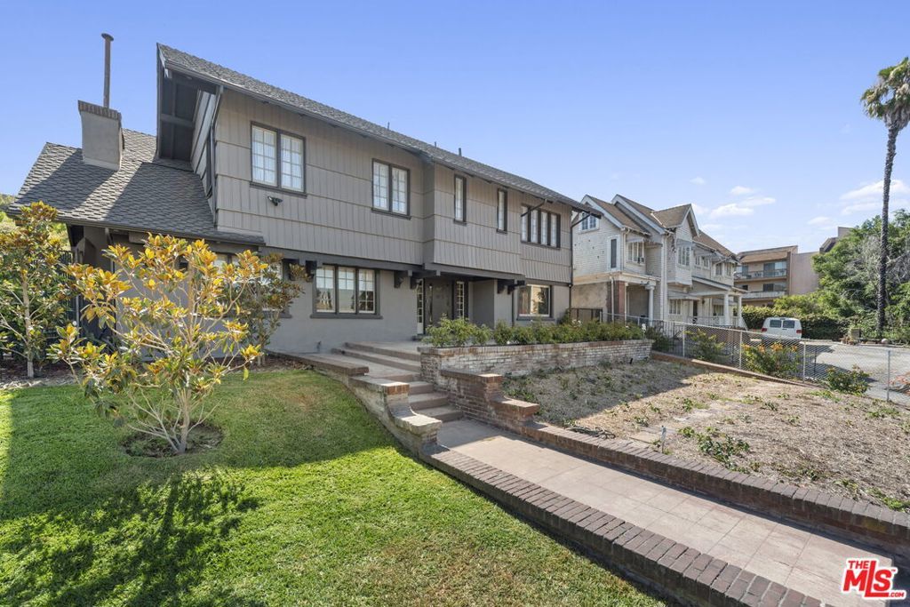 Photo of Listing #25574353