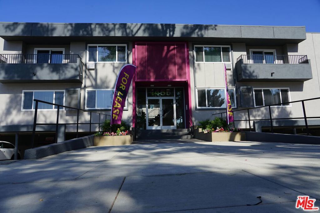 Photo of Listing #25572967