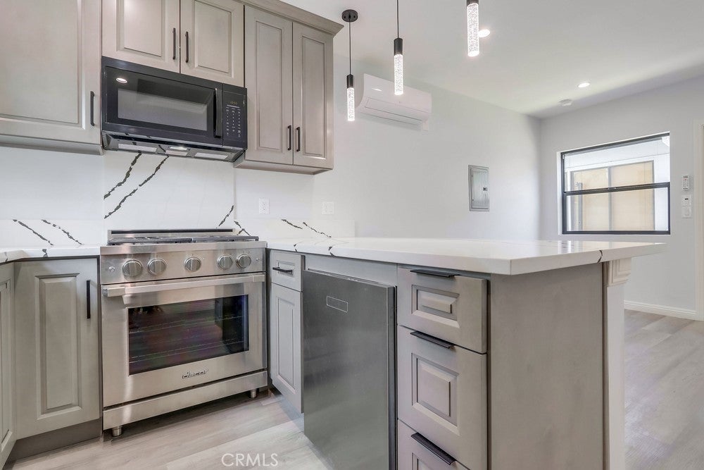 Photo of Listing #OC25178308