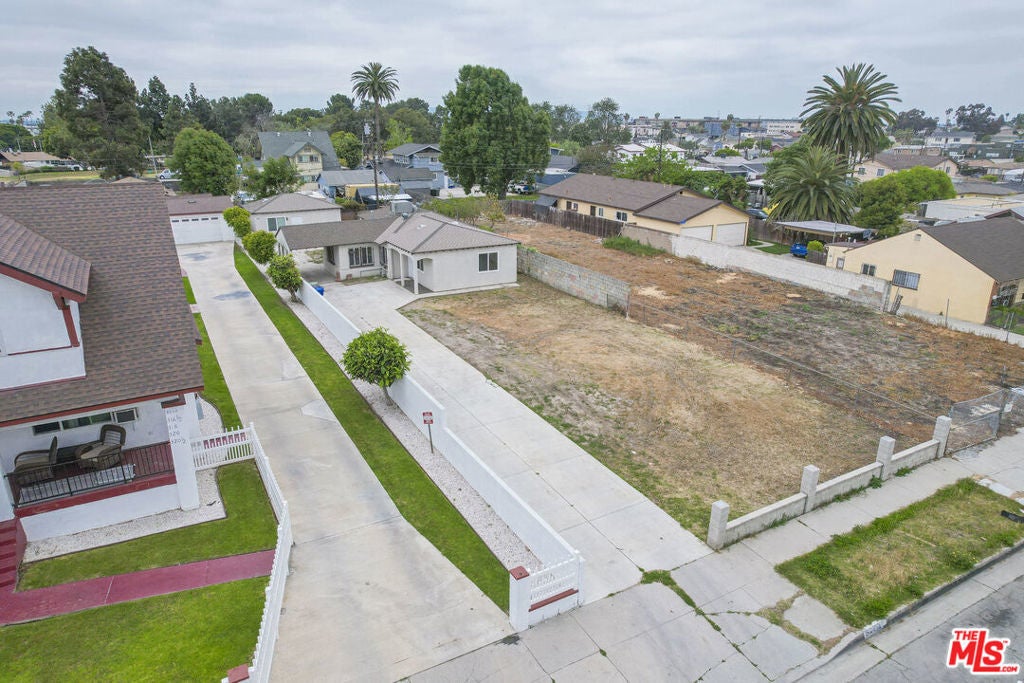 Photo of Listing #25576715