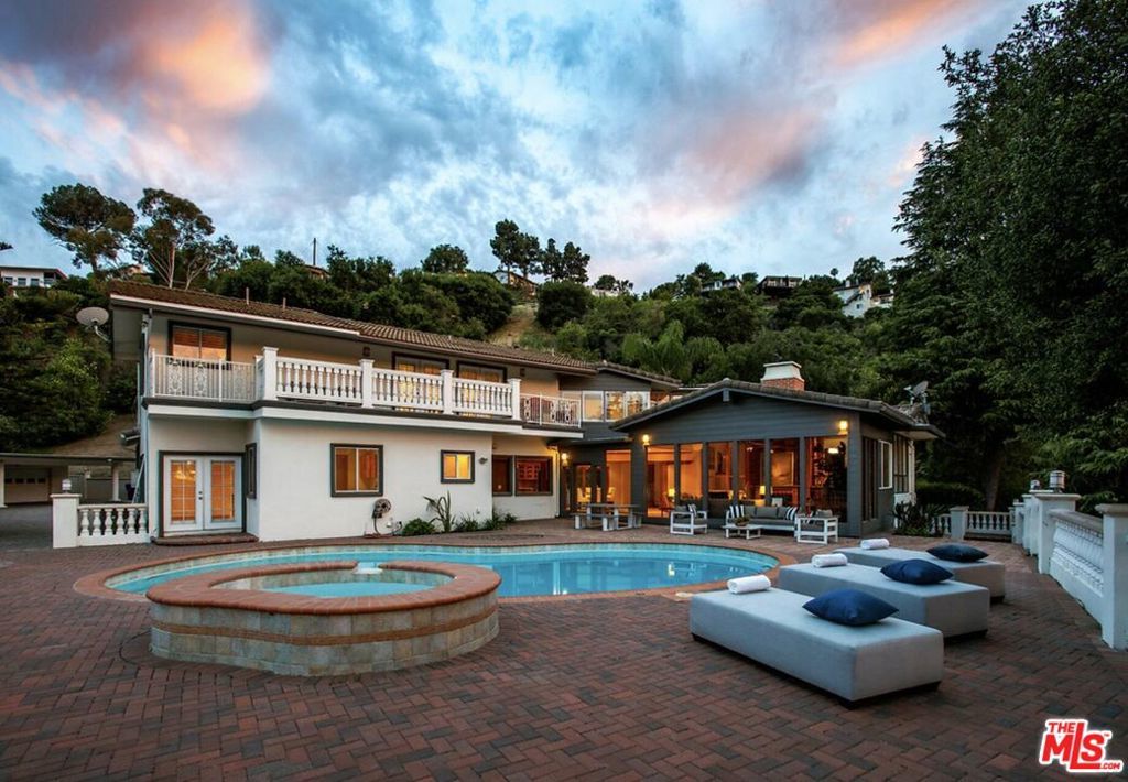 Photo of Listing #25577305