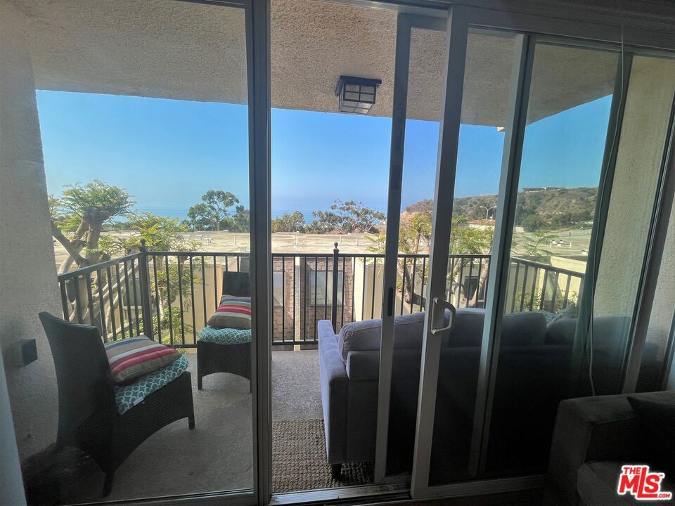 Photo of Listing #25577135