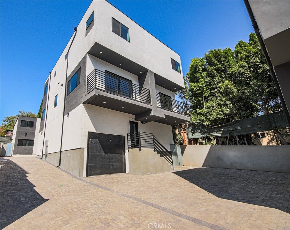 Photo of Listing #BB25183195