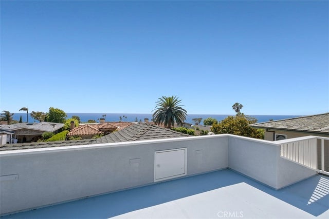 9 Encino, Laguna Beach