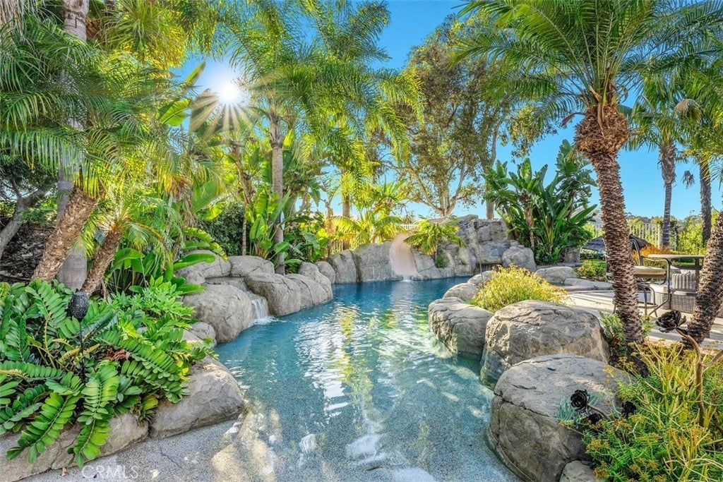 Photo of Listing #OC25184109