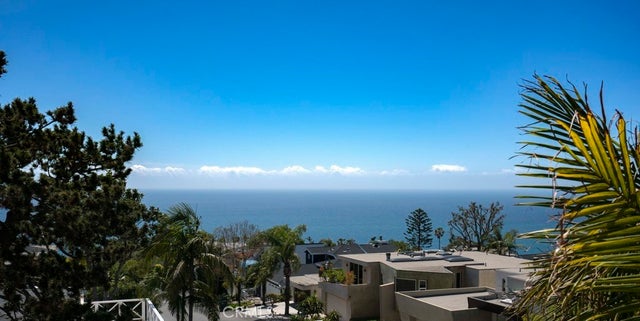 1076 Miramar Street, Laguna Beach