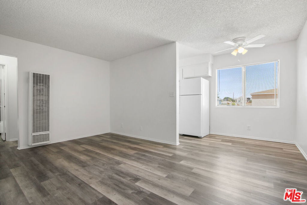 Photo of Listing #25580257