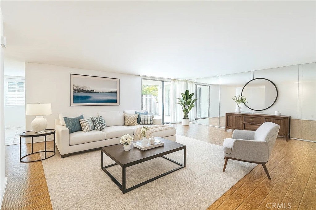 Photo of Listing #SR25186723