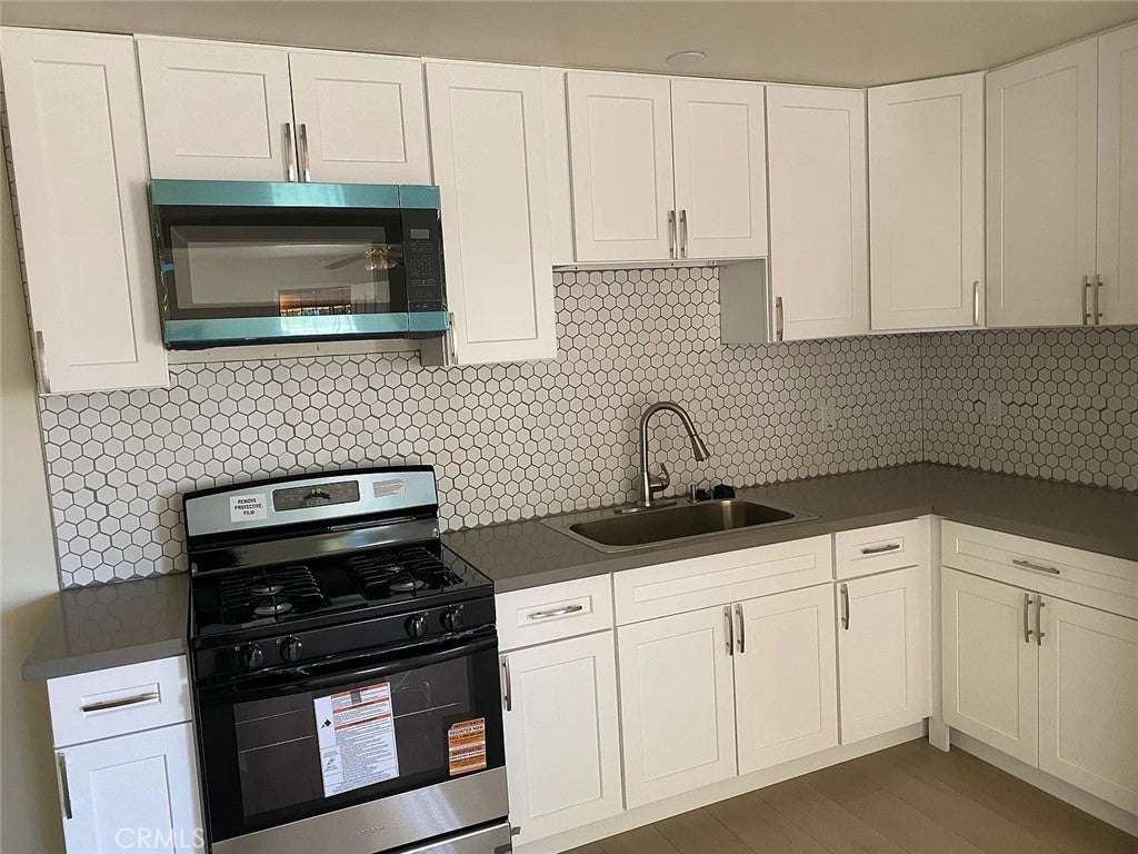 Photo of Listing #DW25188663