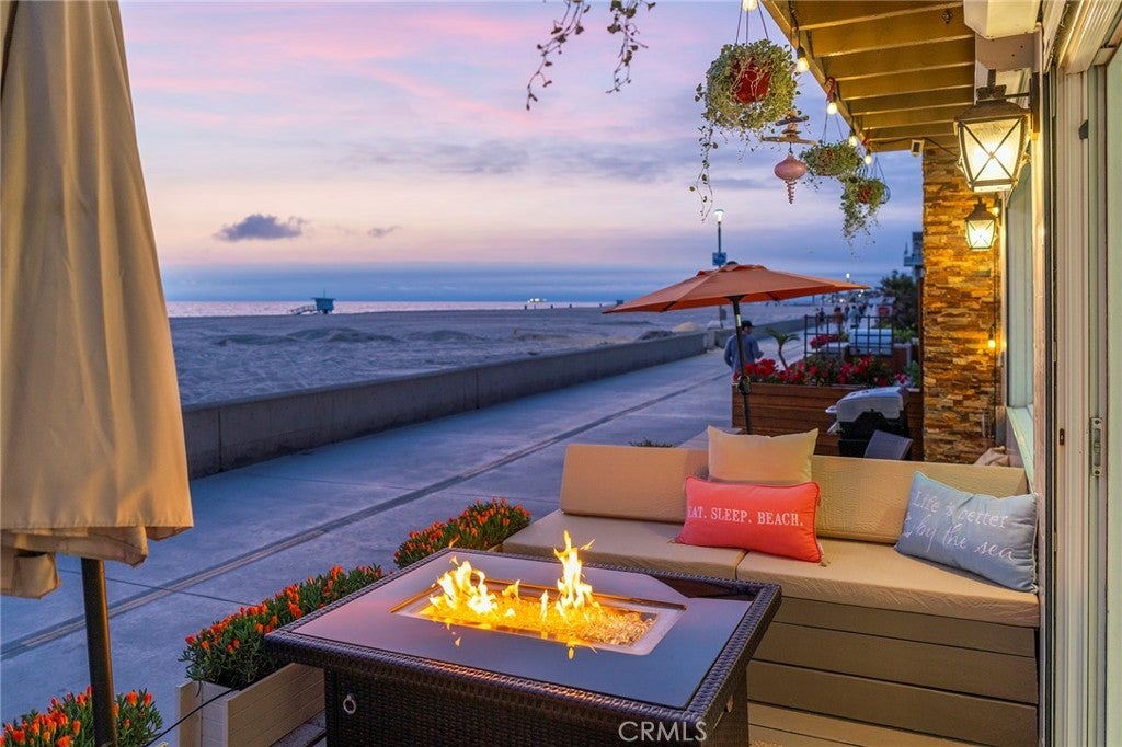 Photo of Listing #SB25189256