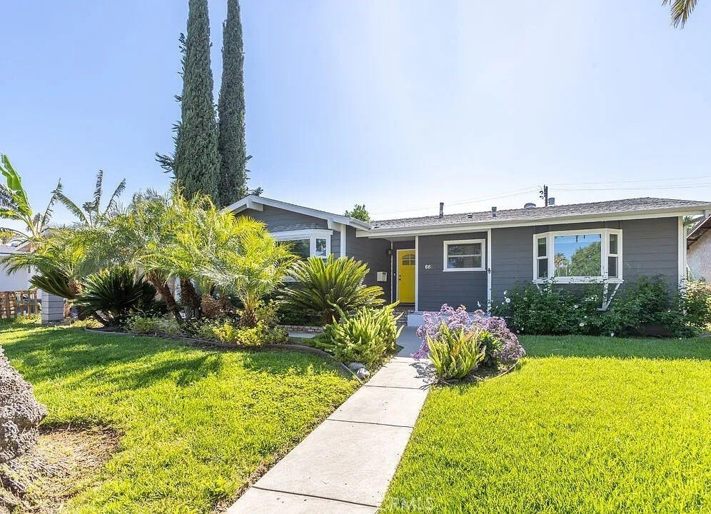 Photo of Listing #SR25189676