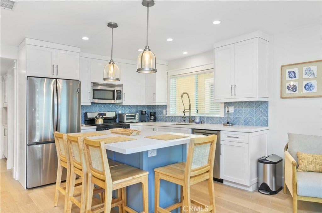 Photo of Listing #NP25187324