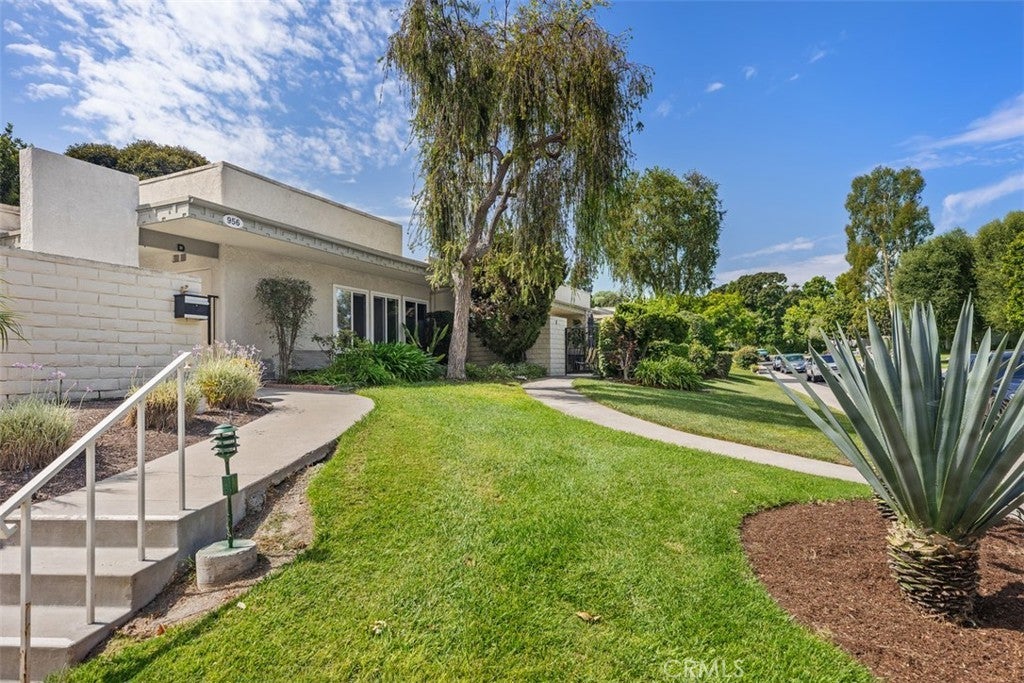 Photo of Listing #OC25190421