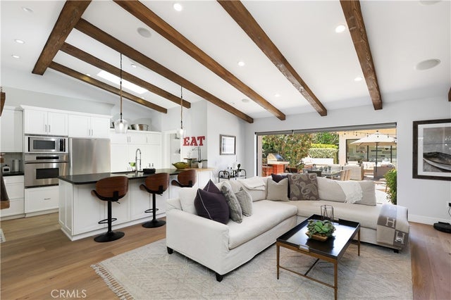 527 Seaward Road, Corona Del Mar