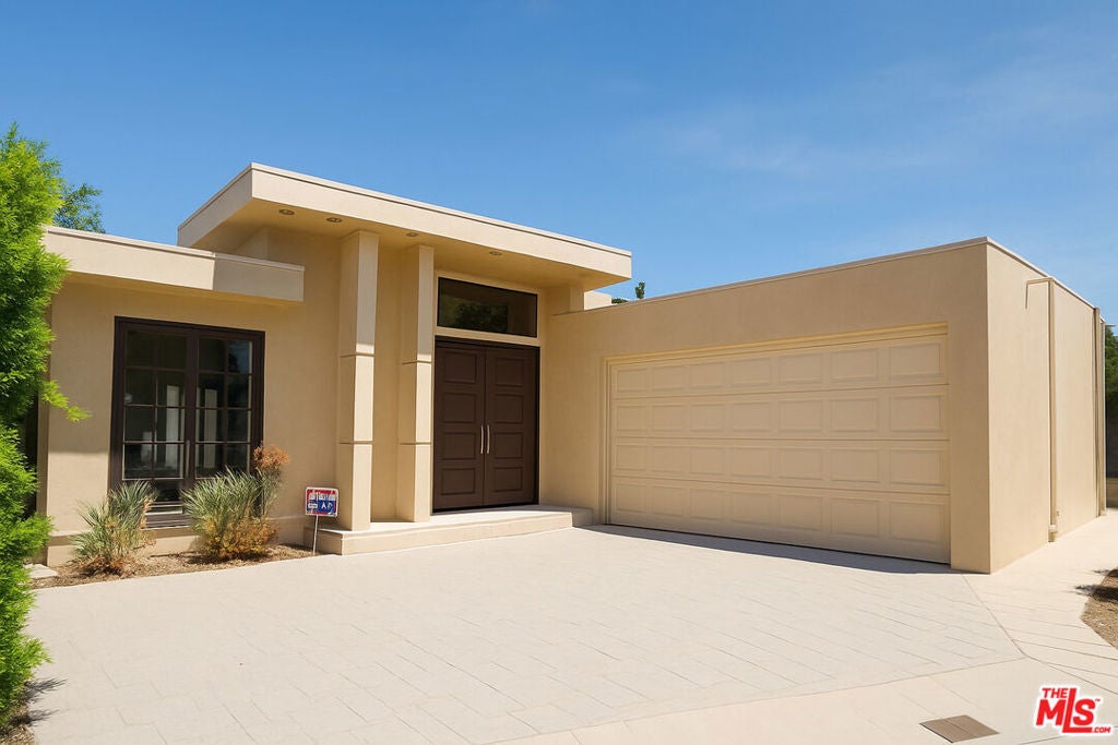 Photo of Listing #25582557