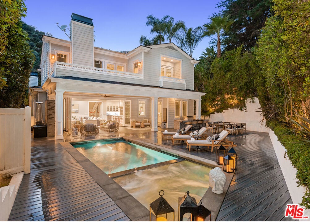 Photo of Listing #25582701