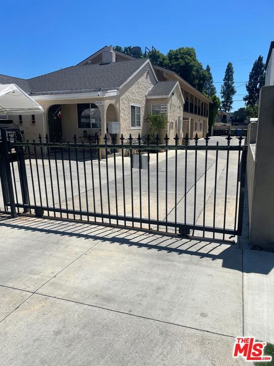 Photo of Listing #25581879