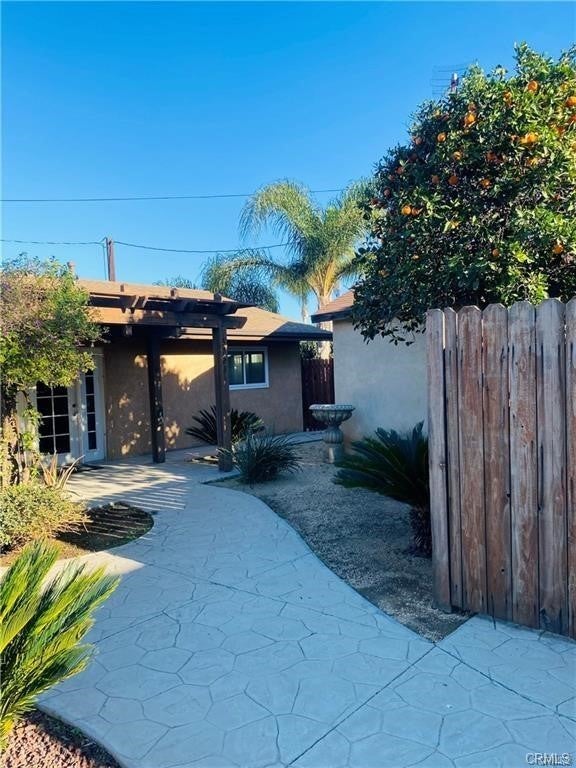 Photo of Listing #OC25193343