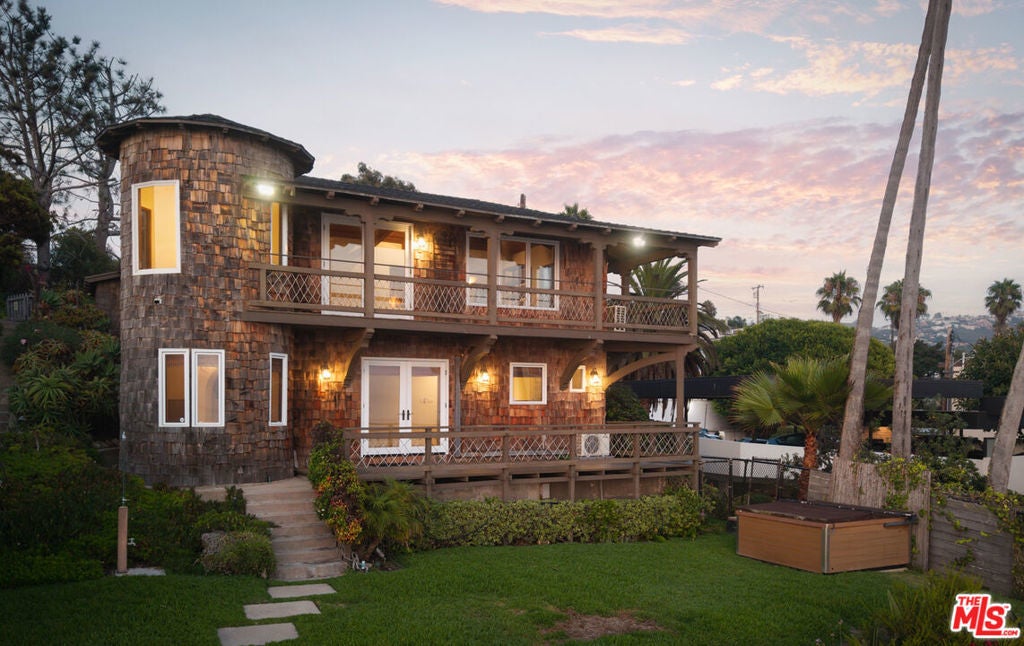 Photo of Listing #25584931