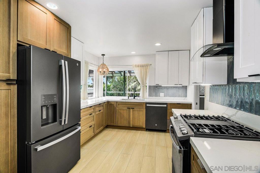 Photo of Listing #250037711SD