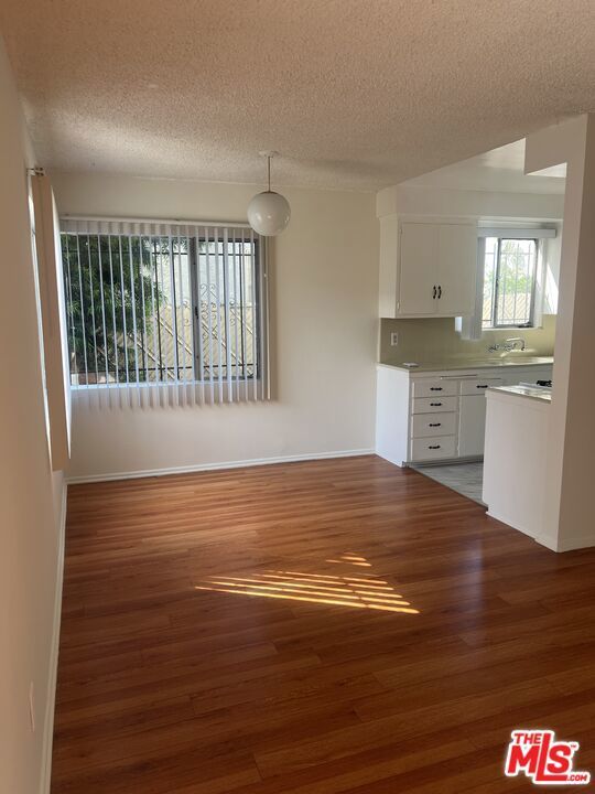 Photo of Listing #25586649