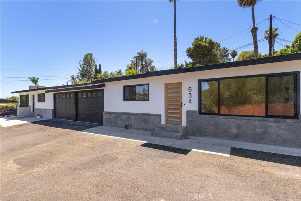 Photo of Listing #OC25198036