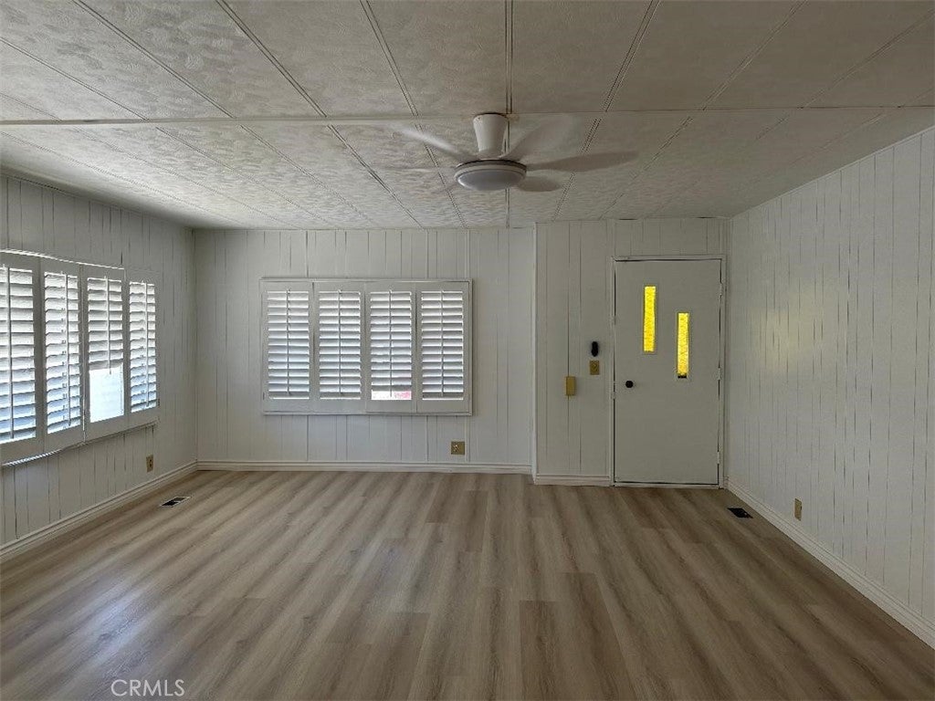 Photo of Listing #CV25200163