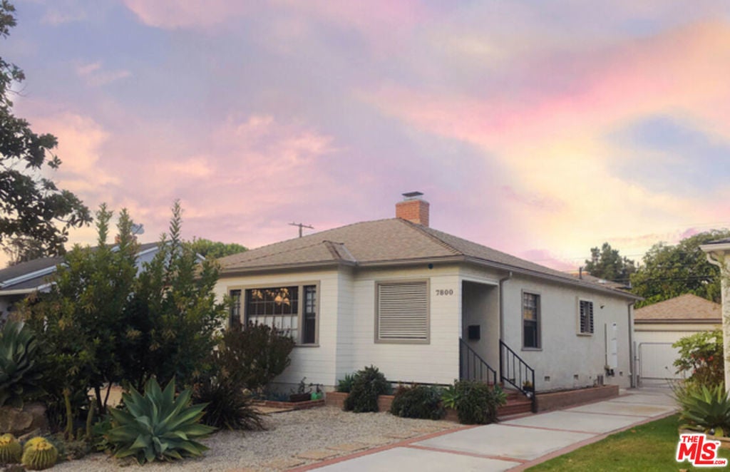 Photo of Listing #25588591