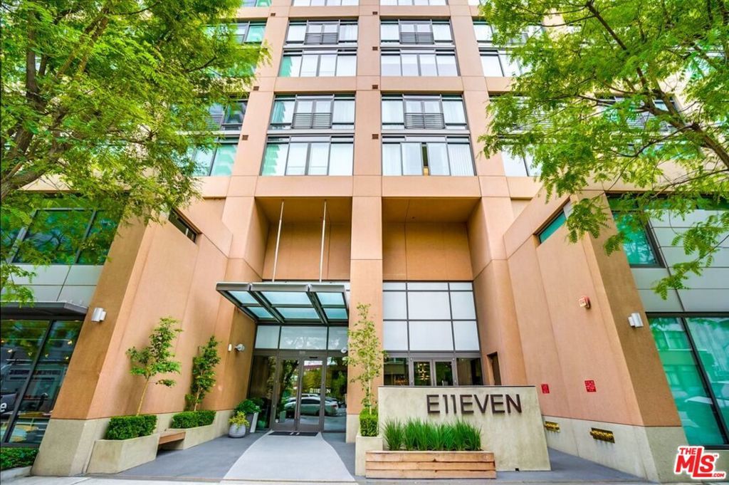 Photo of Listing #25585951