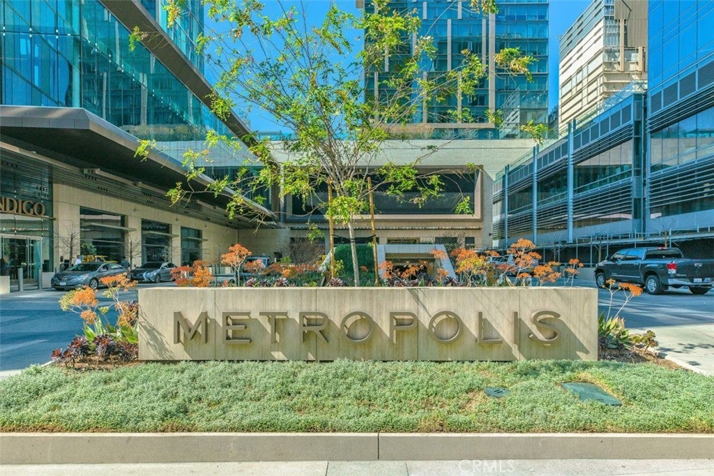 Photo of Listing #TR25184158