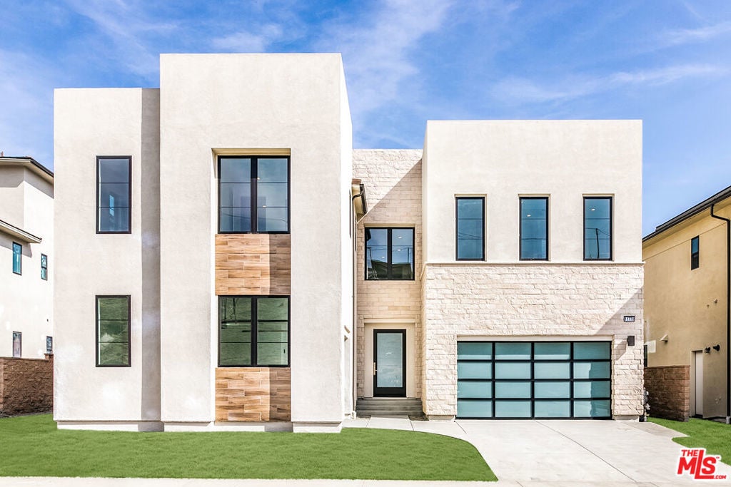 Photo of Listing #25589339