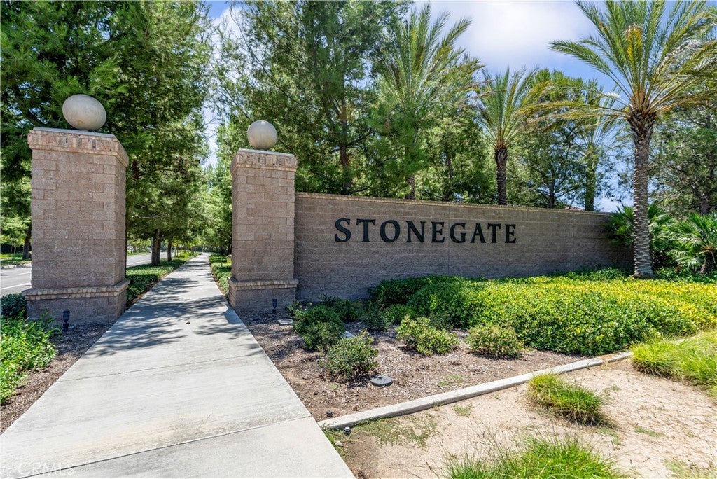 Photo of Listing #SR25194197