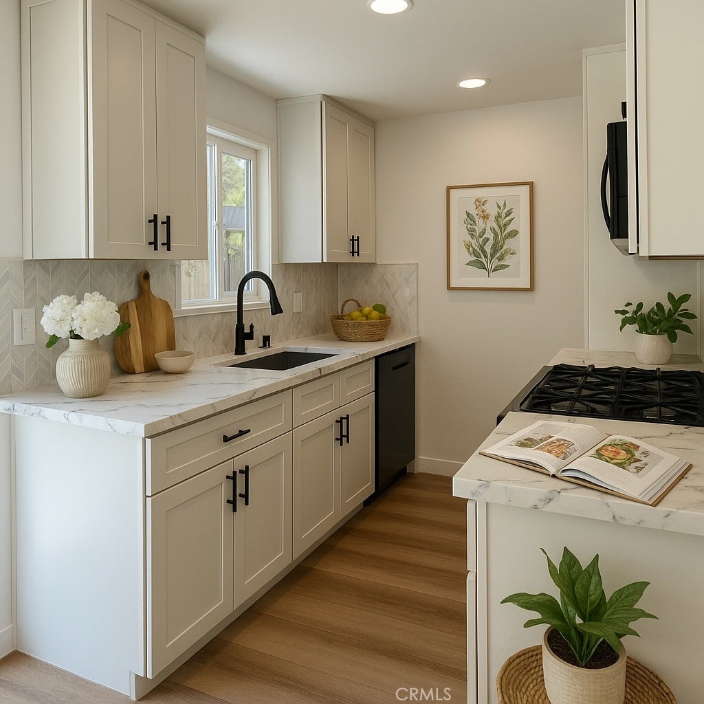 Photo of Listing #IV25204177