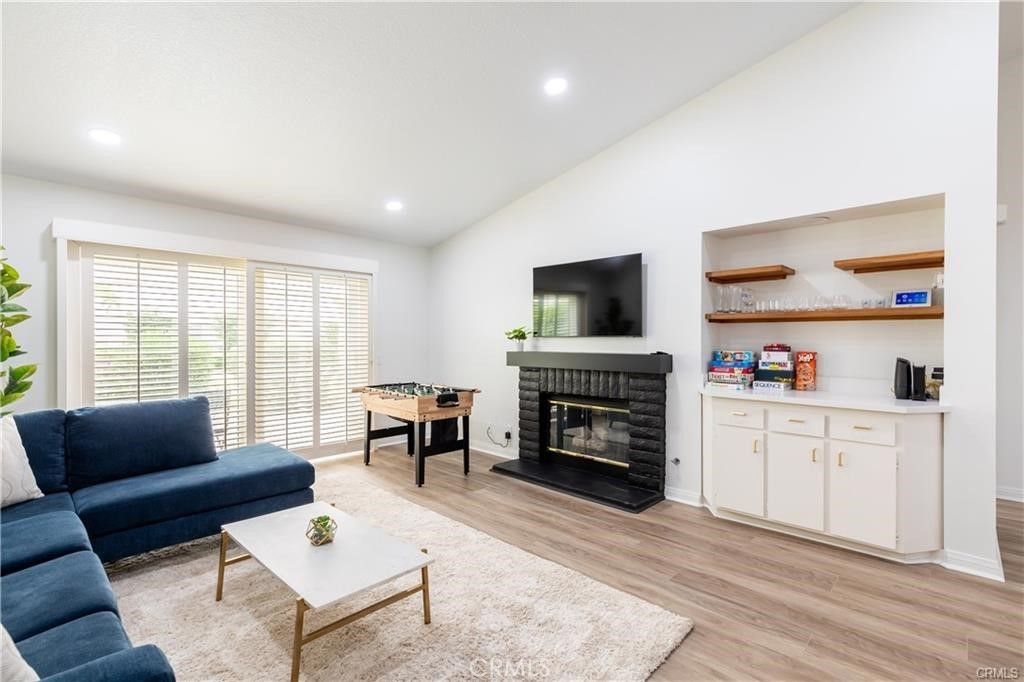 216 Desert Falls Drive East, Palm Desert