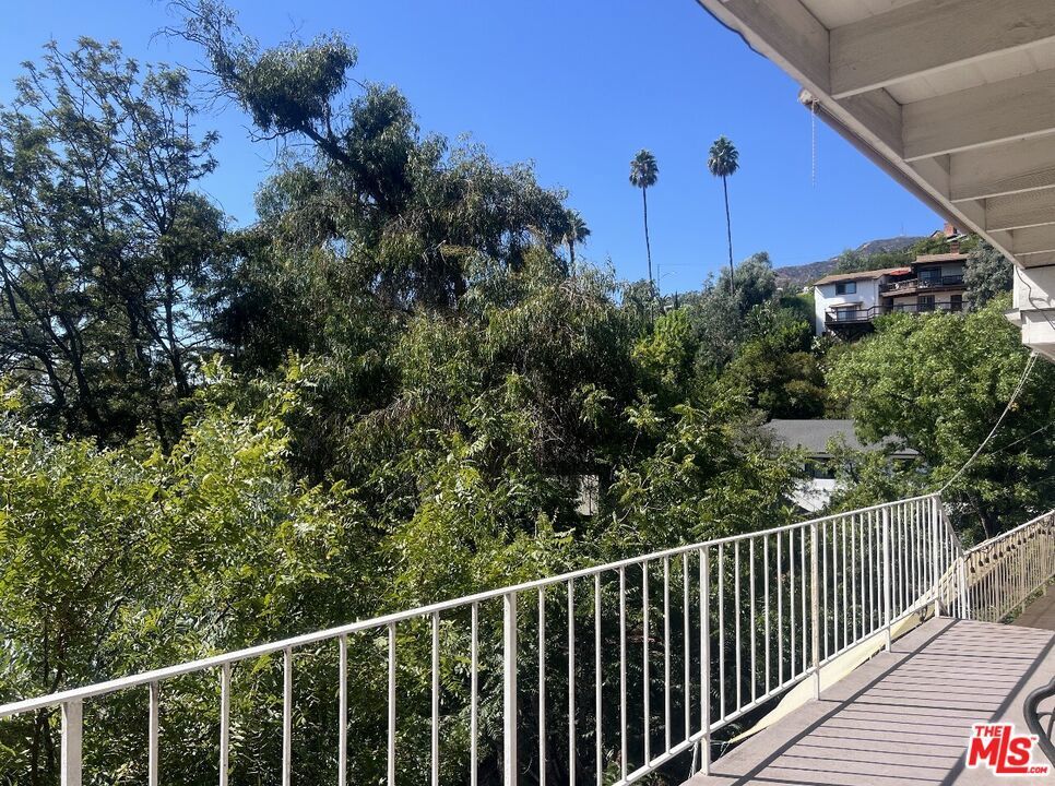 Photo of Listing #25590721