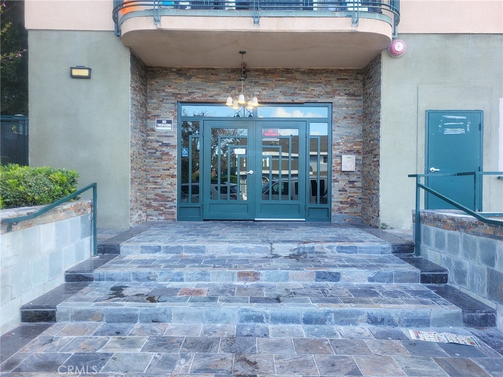 Photo of Listing #SR25214474