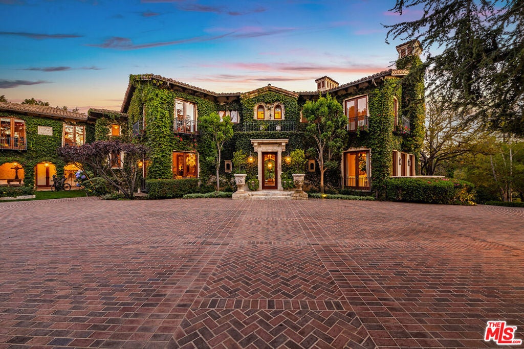 1550 Amalfi Drive, Pacific Palisades