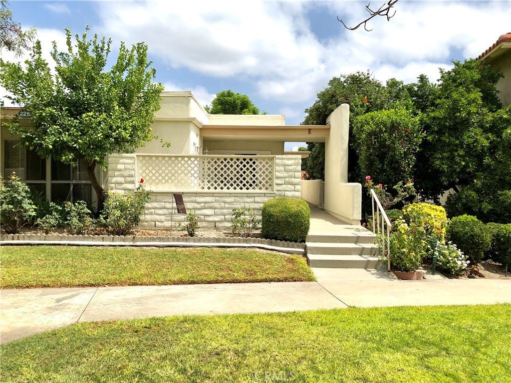 Photo of Listing #OC25217811