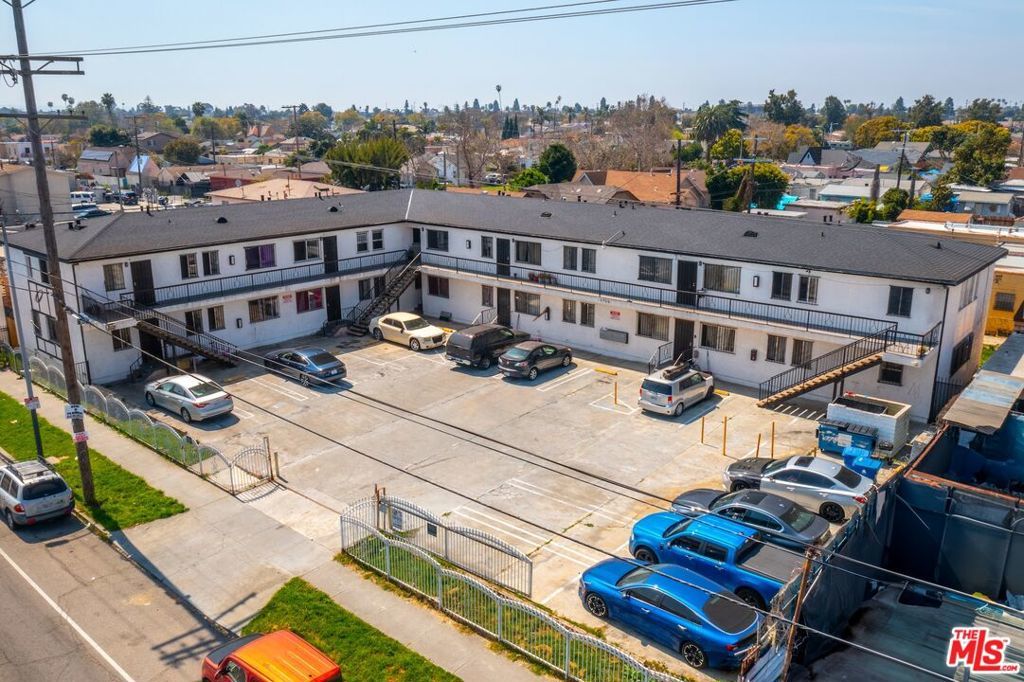 Photo of Listing #25593121