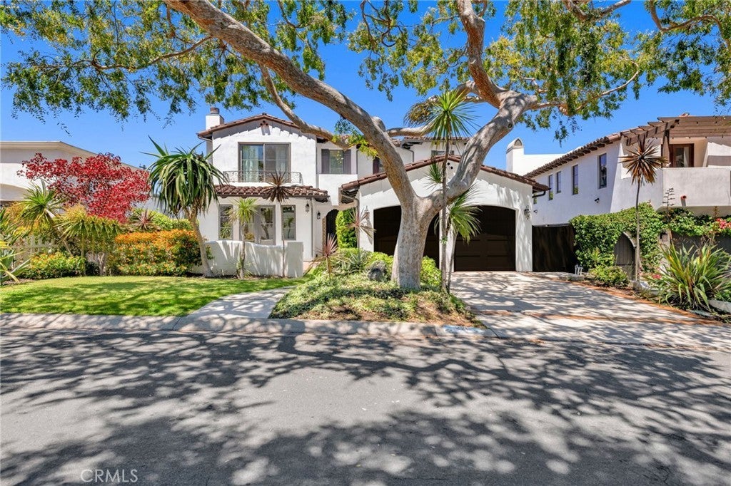 Photo of Listing #PV25207535