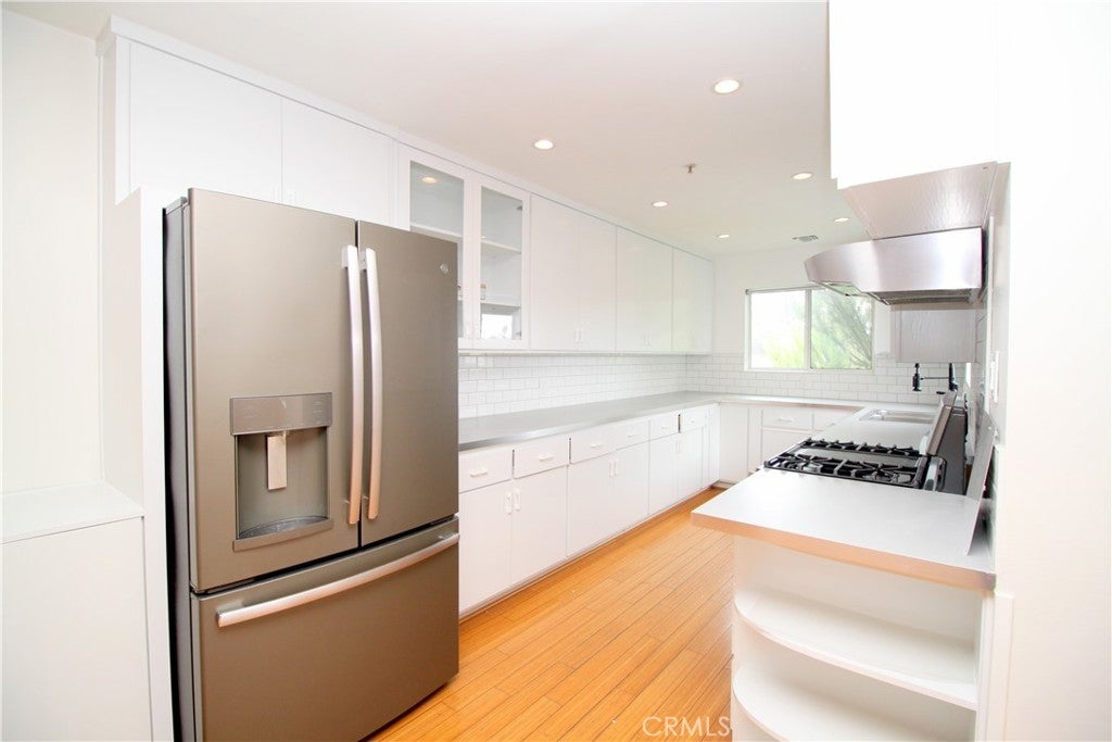 Photo of Listing #WS25218705