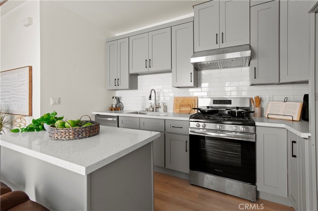 Photo of Listing #OC25220398