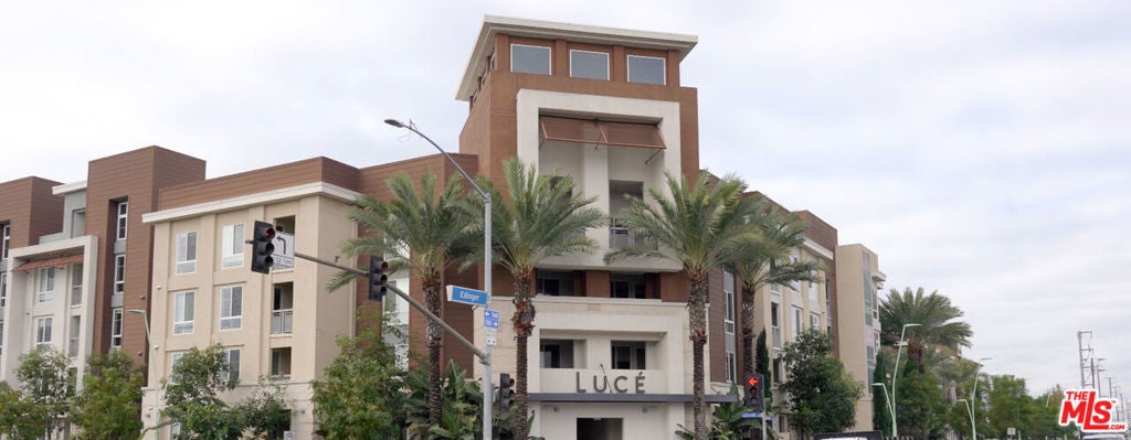 Photo of Listing #25594683