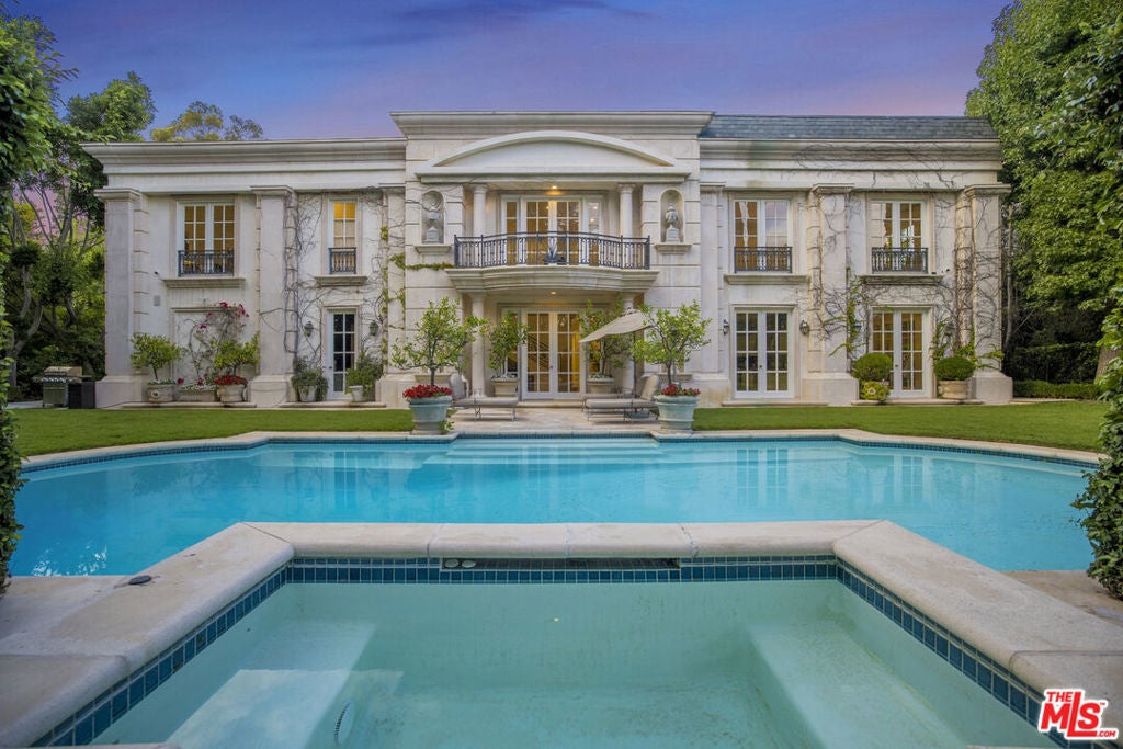 Photo of Listing #25594035