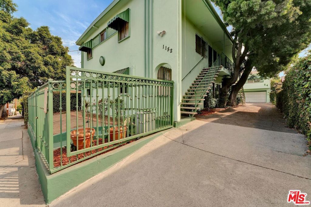 Photo of Listing #25594753