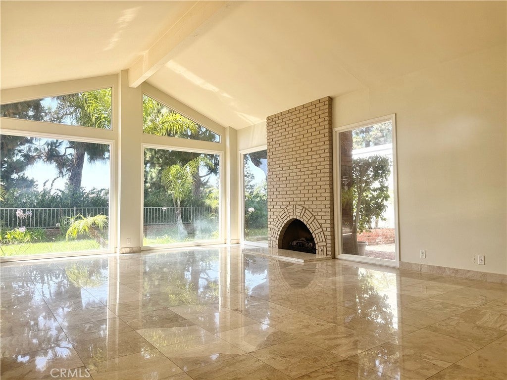 Photo of Listing #PW25221107