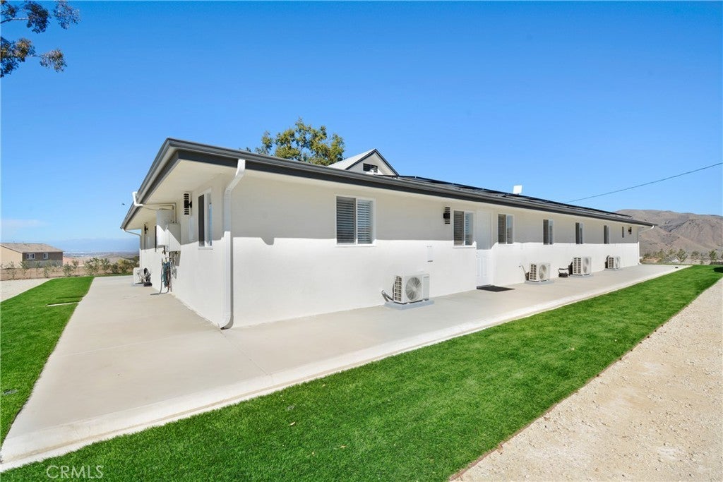 Photo of Listing #SW25222297