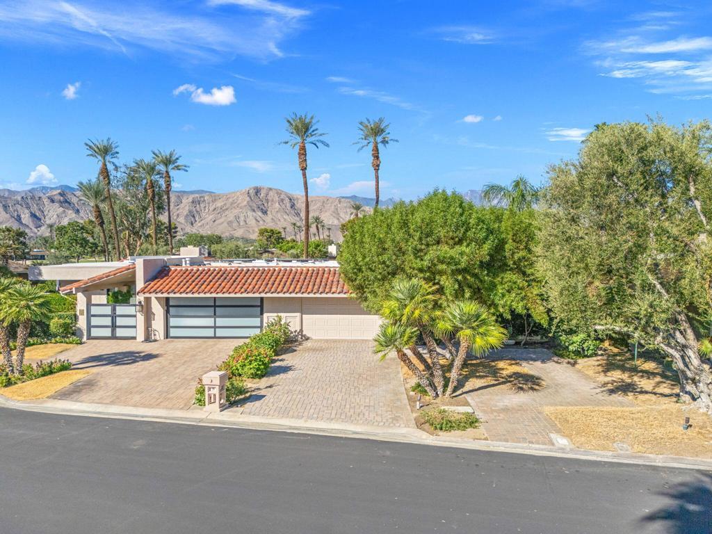 Photo of Listing #219135700DA