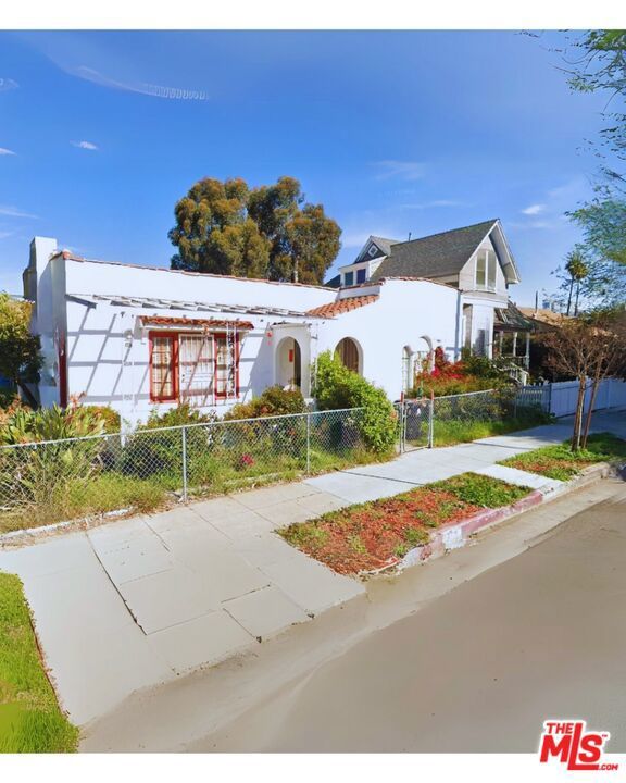 Photo of Listing #25596107