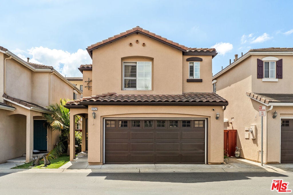 Photo of Listing #25596565